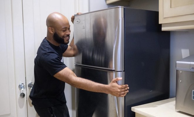 déménager un frigo